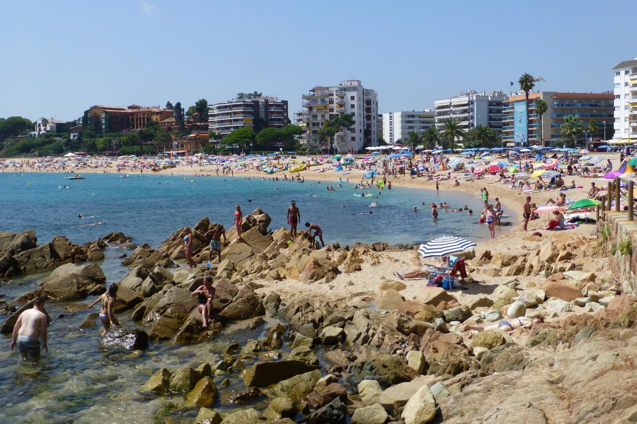 ACAPULCO ≡ Lloret de Mar, Spain ≡ Lowest Booking Rates For Acapulco in  Lloret de Mar